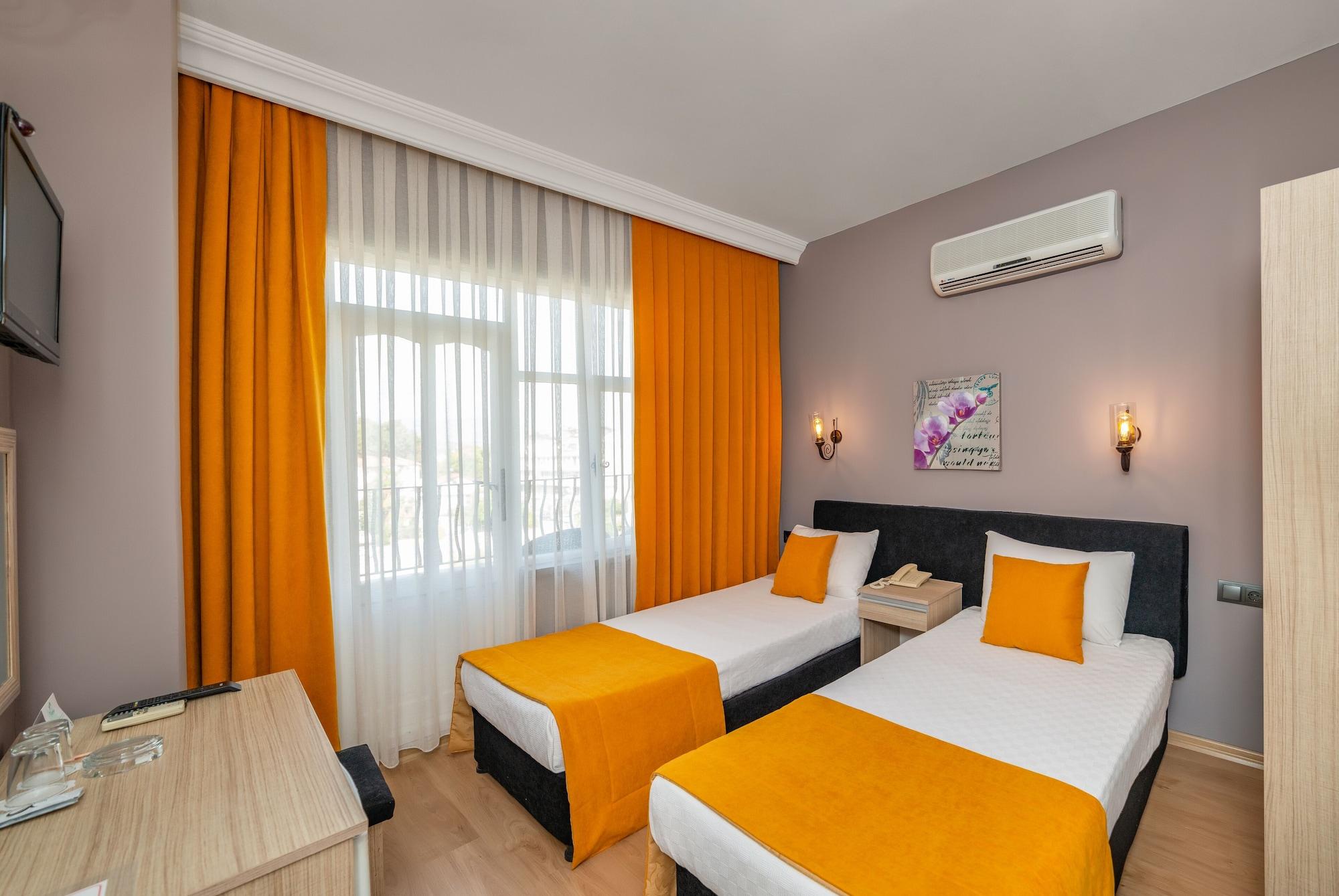 Yasemin Hotel Фетие Екстериор снимка