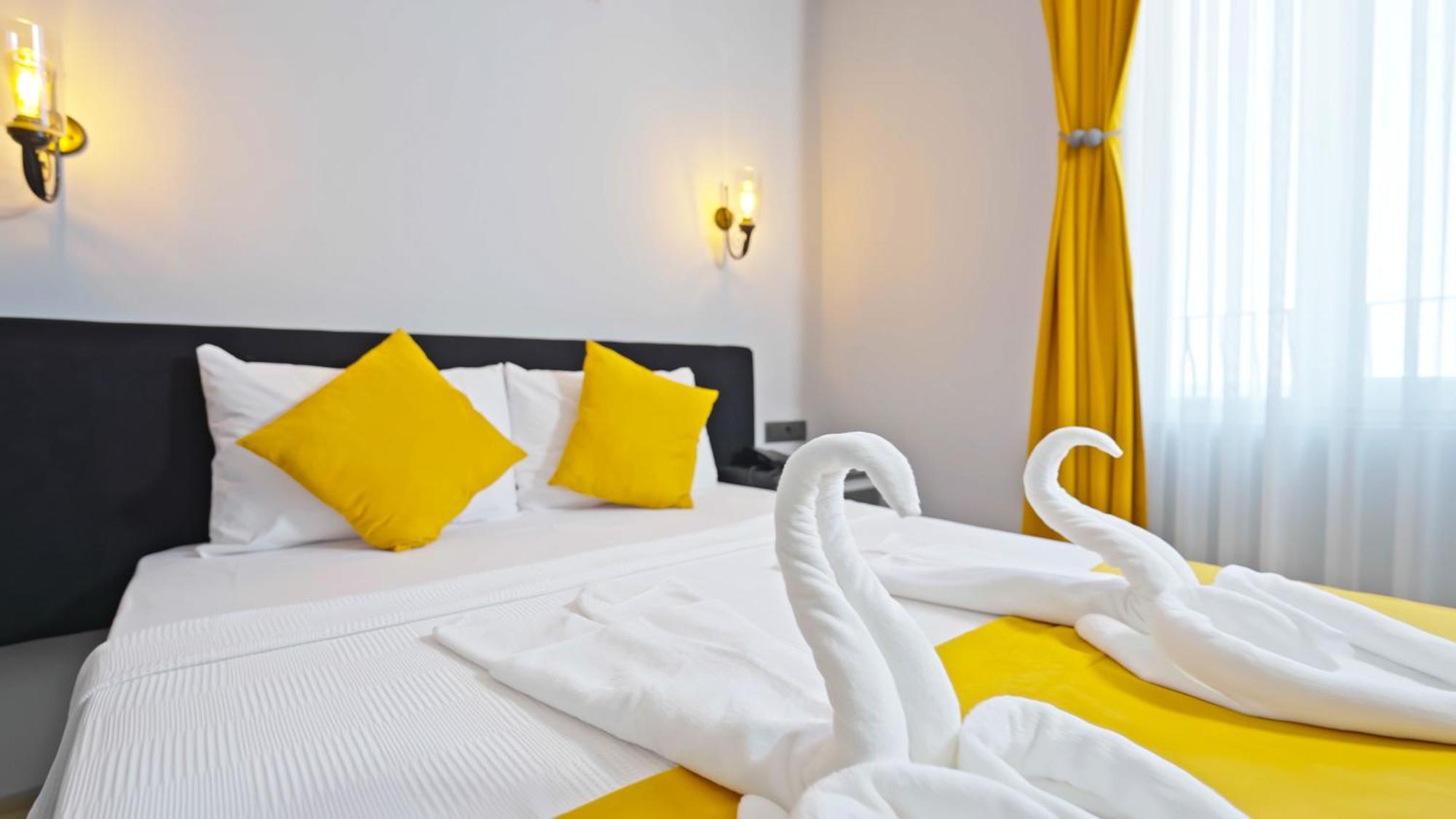 Yasemin Hotel Фетие Екстериор снимка